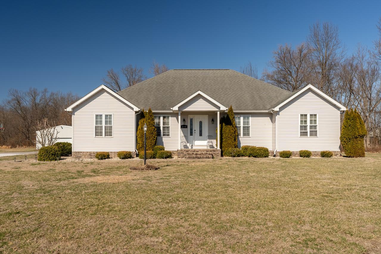 898 Kirsch St., Carbondale, IL 62901