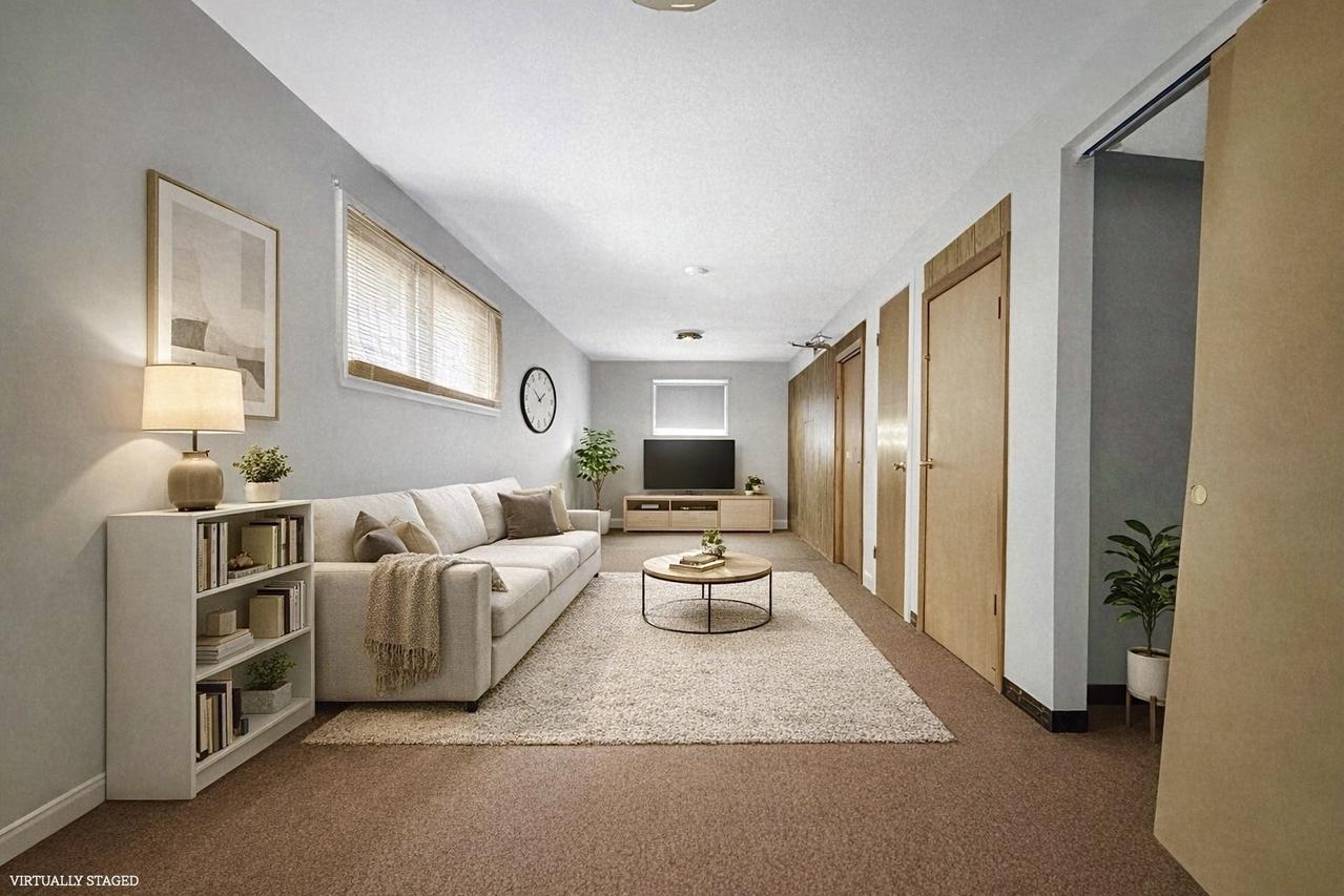 [Address Hidden by Seller], Country Club Hills, IL 60478