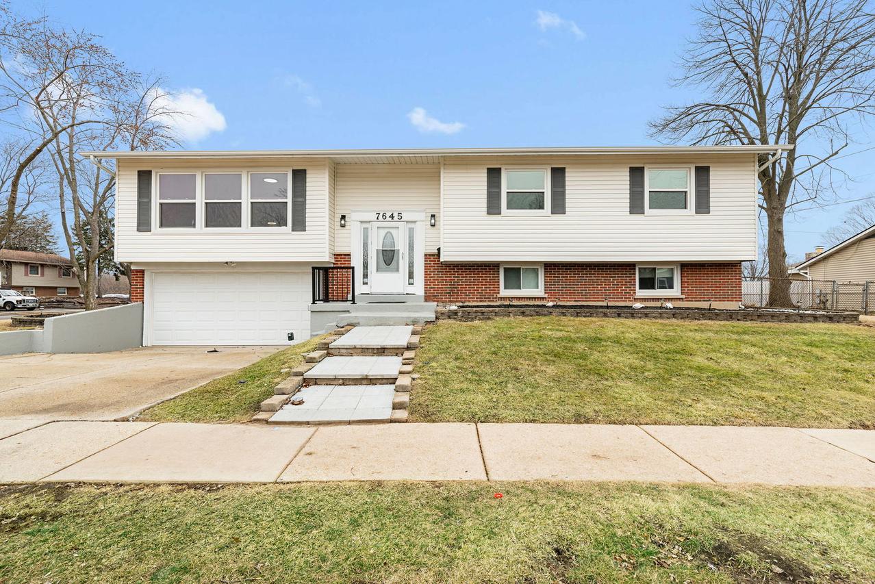 [Address Hidden by Seller], Hanover Park, IL 60133
