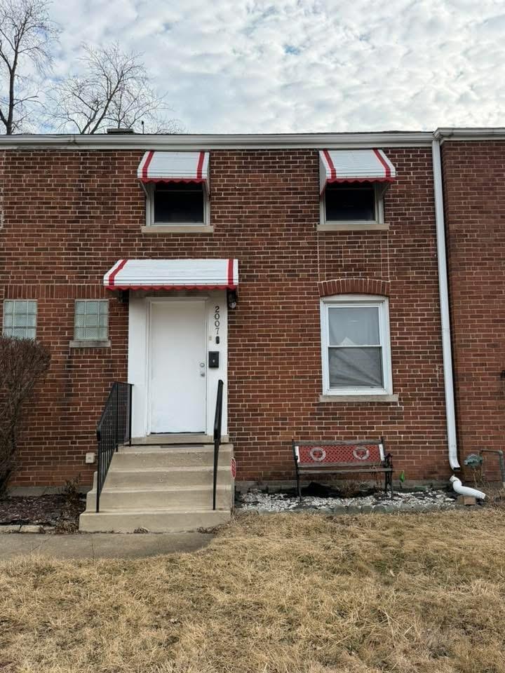 2007 S 25th Ave., Broadview, IL 60155