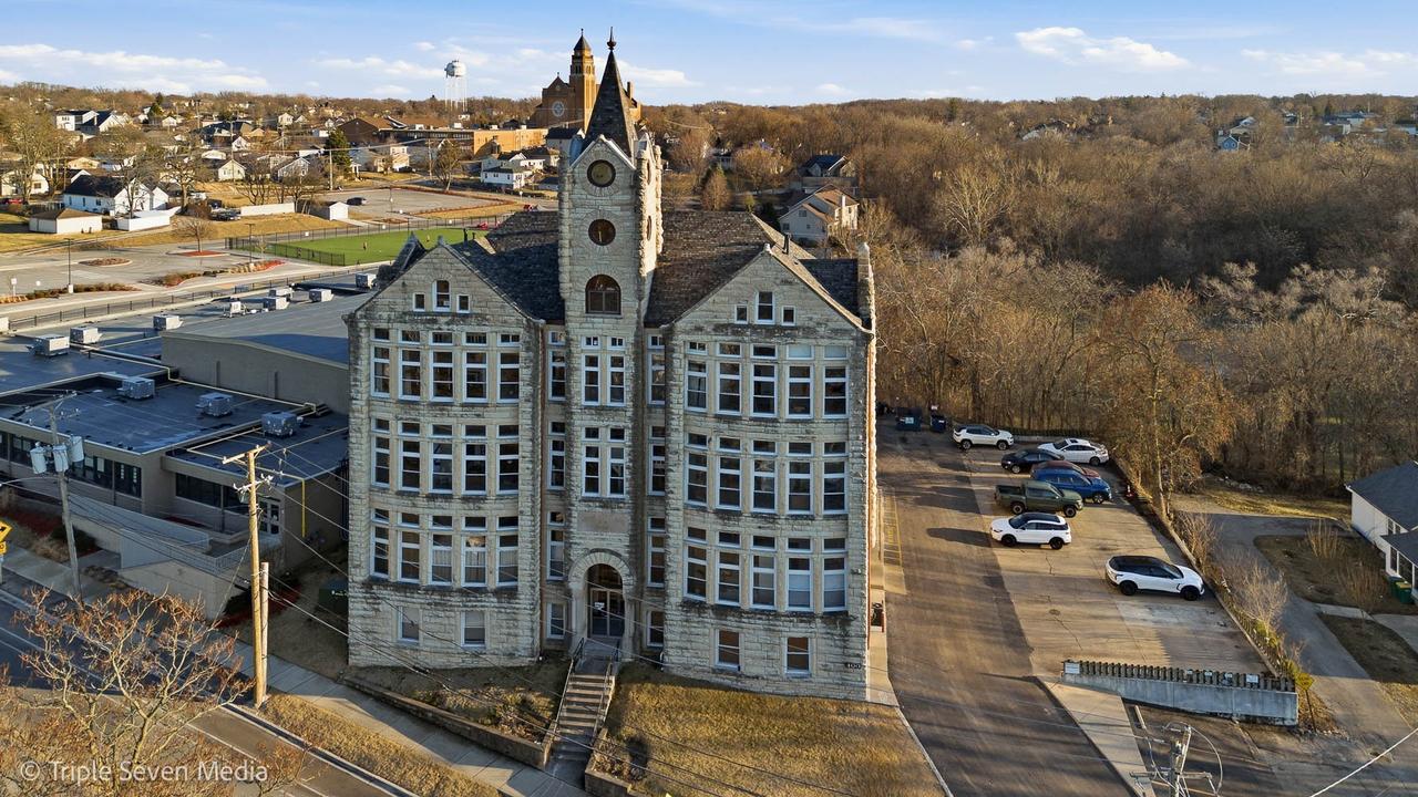 400 Mccarthy Rd. #419, Lemont, IL 60439