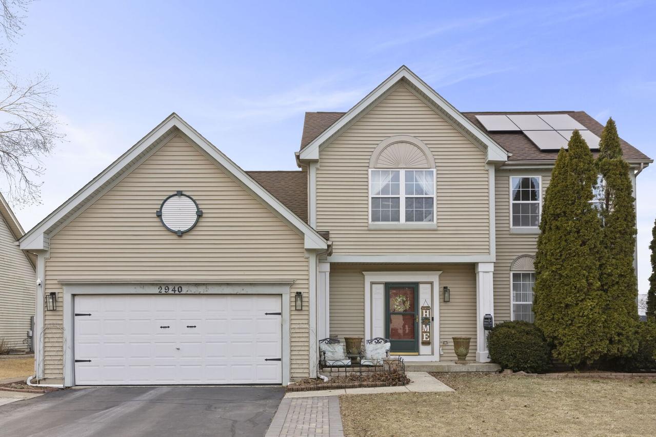 2940 Arbor Ln., Aurora, IL 60502