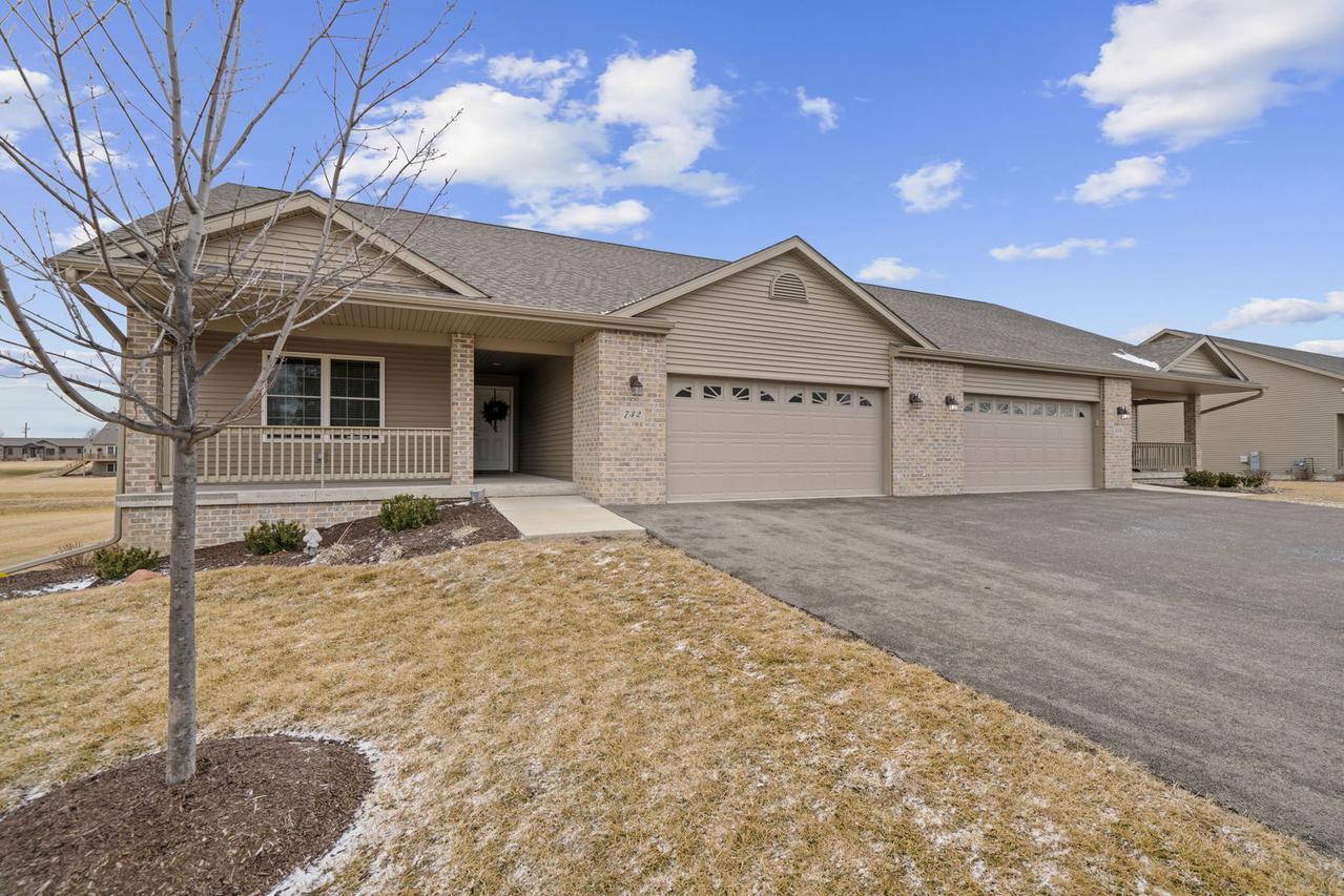 [Address Hidden by Seller], Dixon, IL 61021