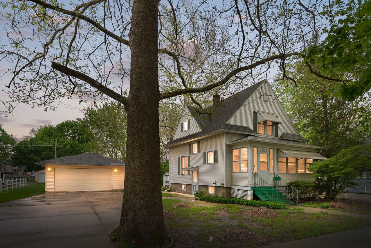 508 N Walnut St., Momence, IL 60954