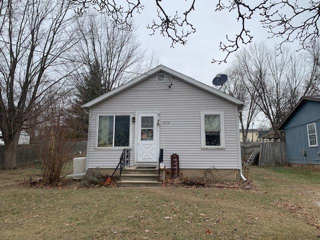 670 1st Ave., Marseilles, IL 61341