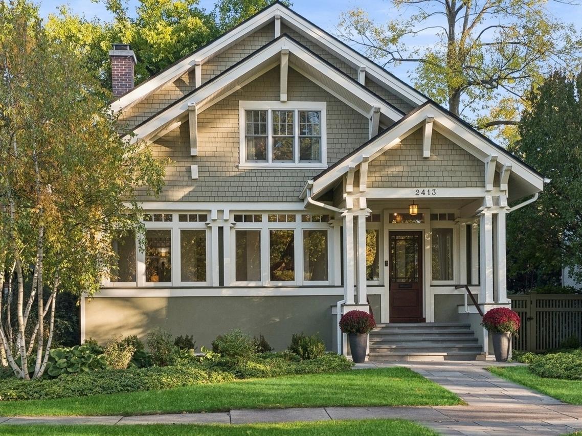 2413 Park Pl., Evanston, IL 60201