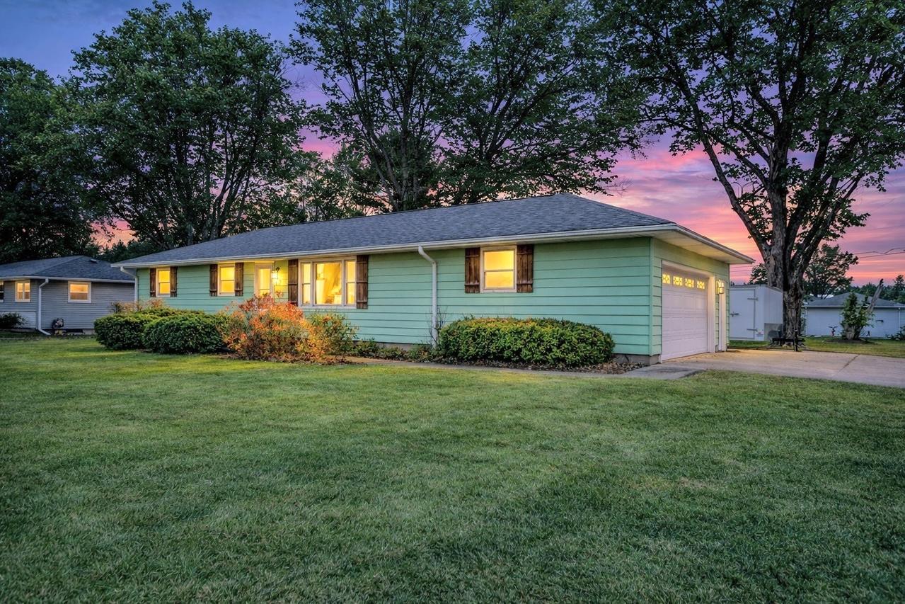 187 Alfred Dr., Sycamore, IL 60178