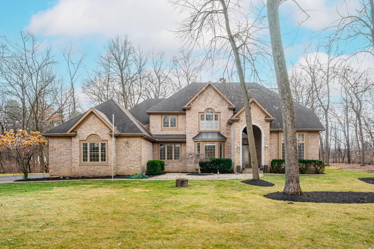 7415 Forest Oak Dr., Mchenry, IL 60050