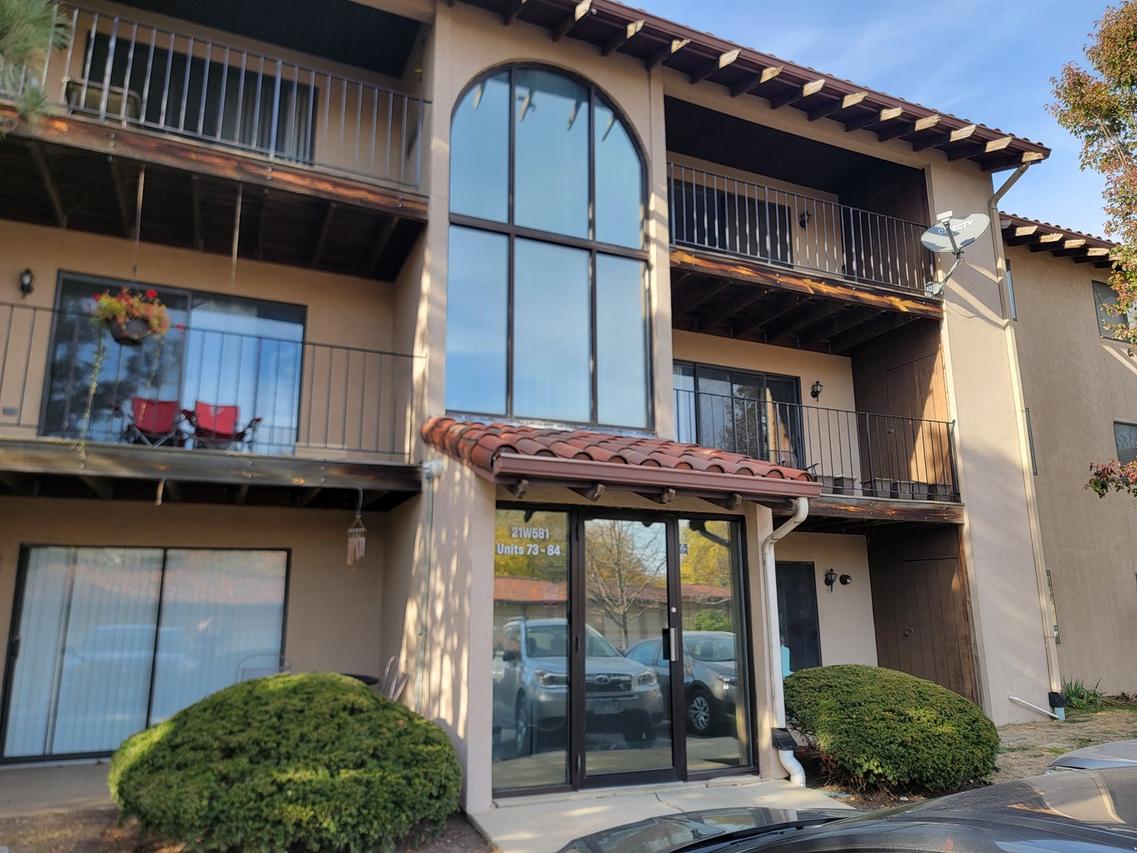 21W581 North Ave. #84, Lombard, IL 60148