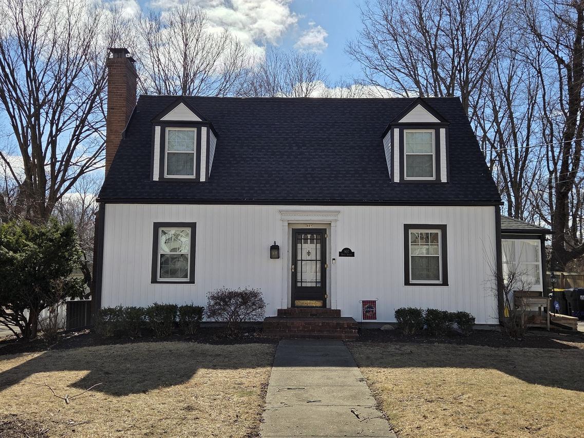 907 W Hovey Ave., Normal, IL 61761