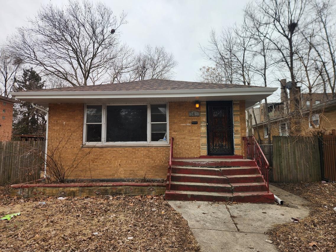 143 E 119th St., Chicago, IL 60628