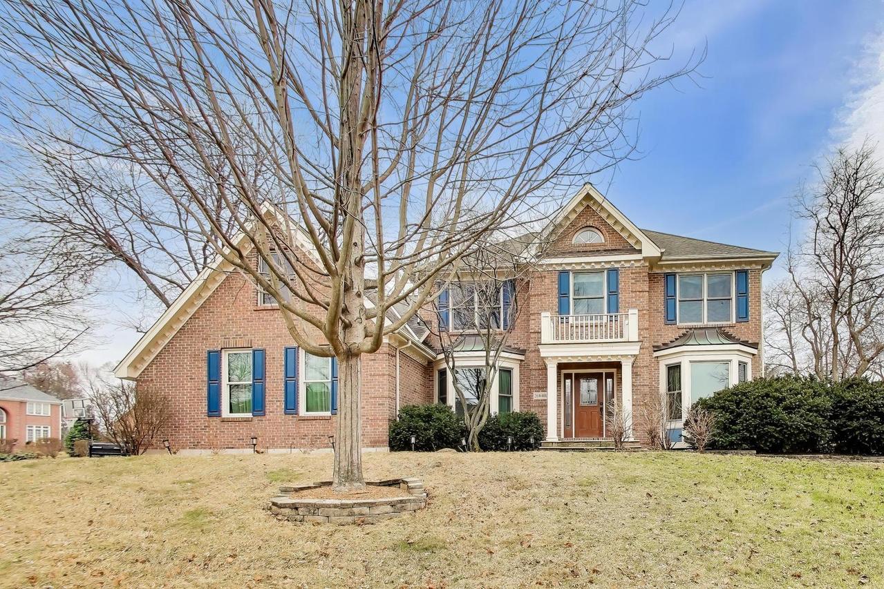 26W401 Torrey Pines Ct., Winfield, IL 60190