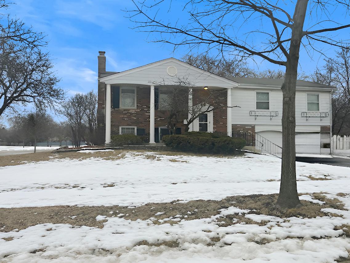 18150 Los Angeles Ave., Homewood, IL 60430