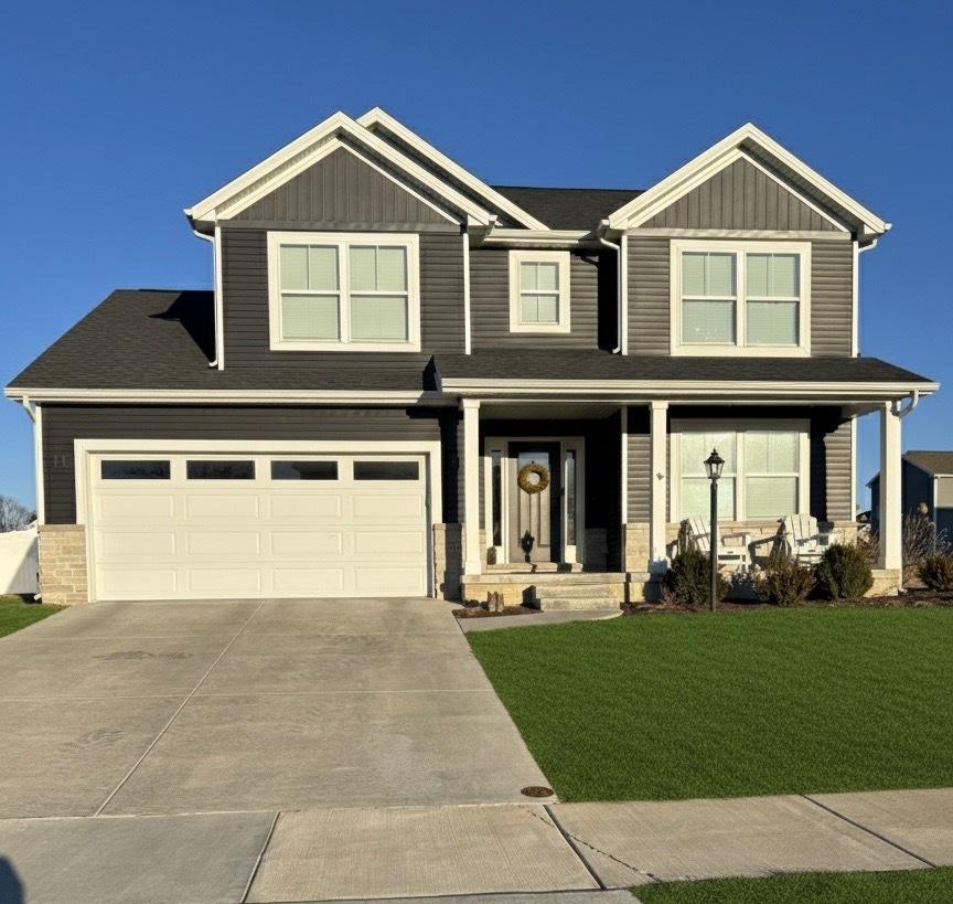 718 Cole Ln., Mahomet, IL 61853