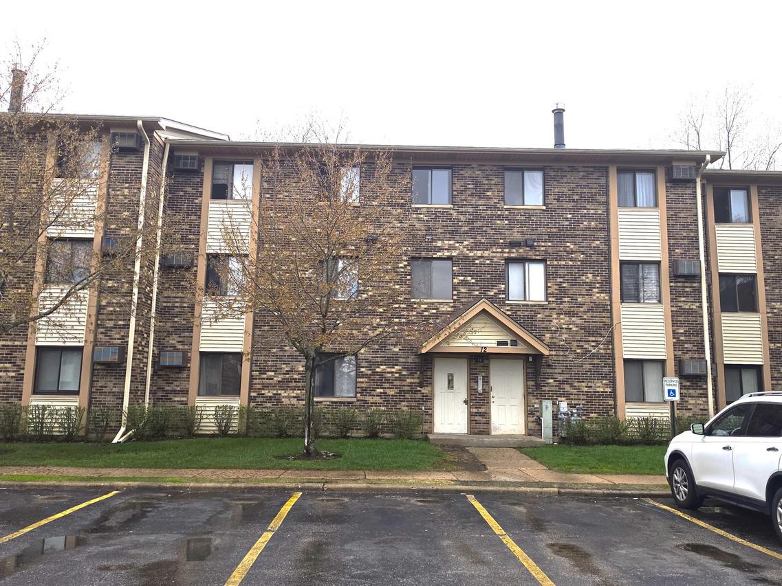 [Address Hidden by Seller], Vernon Hills, IL 60061