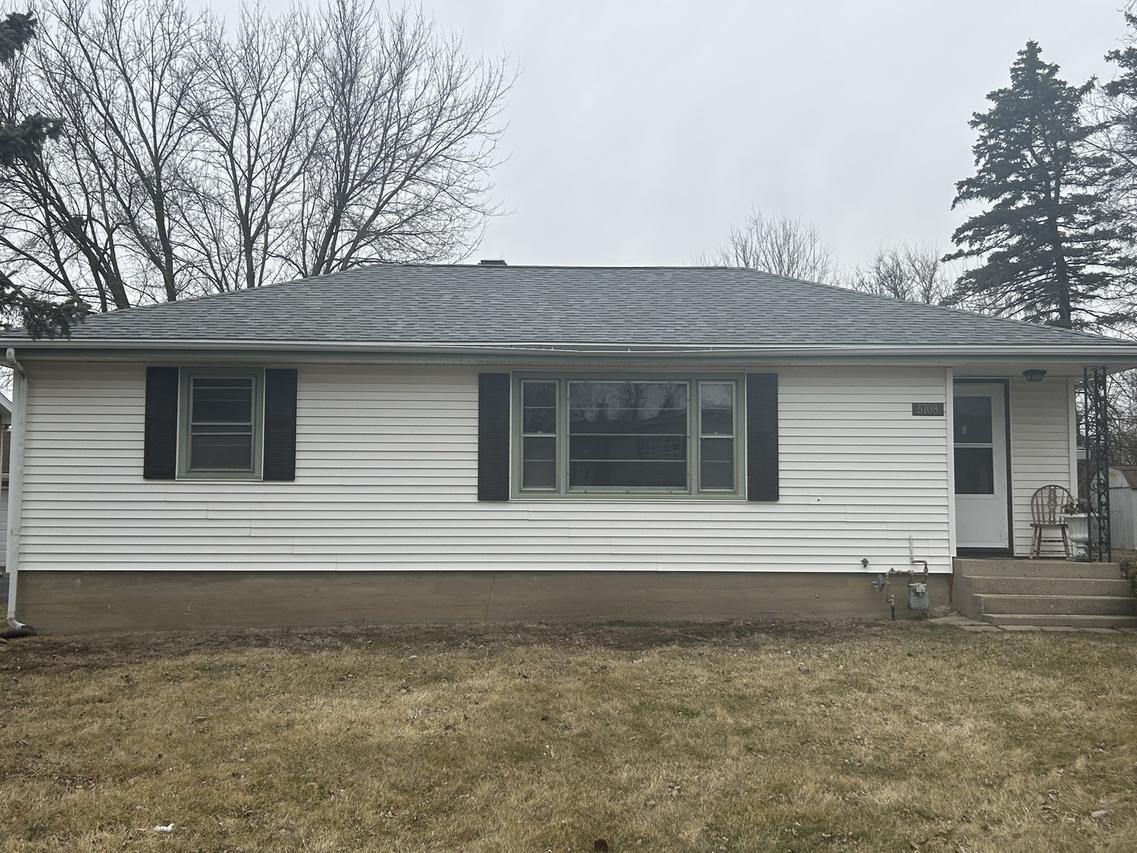 5108 Home Ave., Mchenry, IL 60050