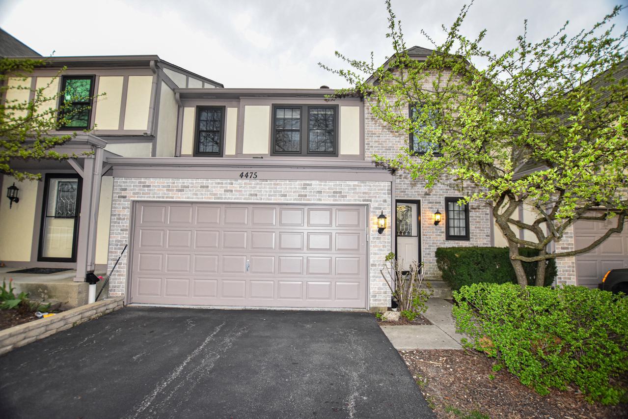 4475 Olmstead Dr., Hoffman Estates, IL 60192