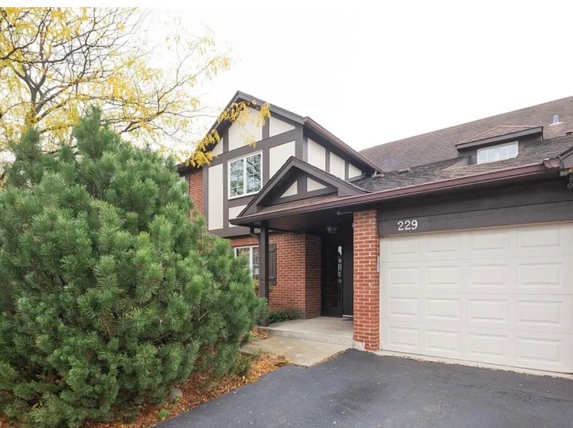 [Address Hidden by Seller], Willowbrook, IL 60527