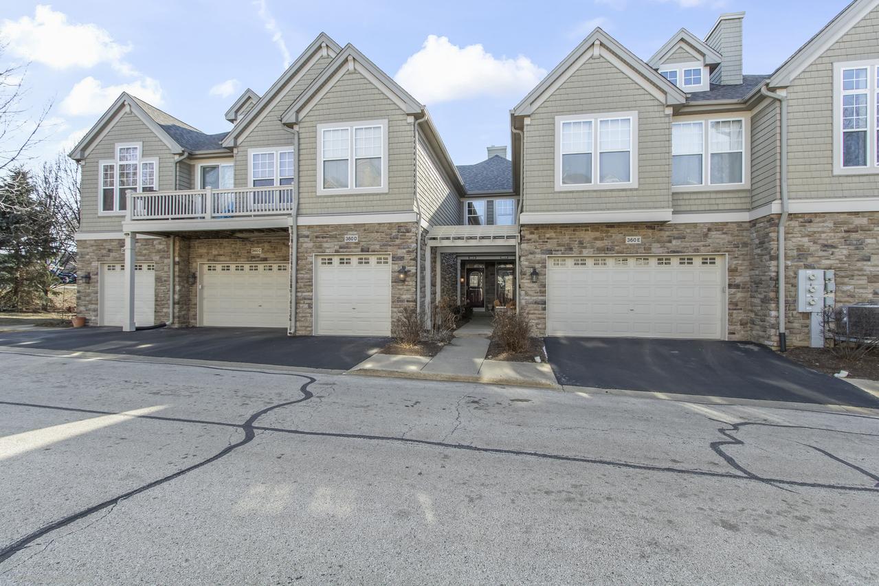 360 Promontory Ln. #D, Wauconda, IL 60084