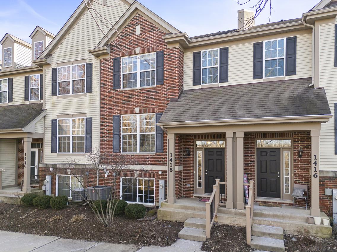 1418 S Fairfield Ave., Lombard, IL 60148