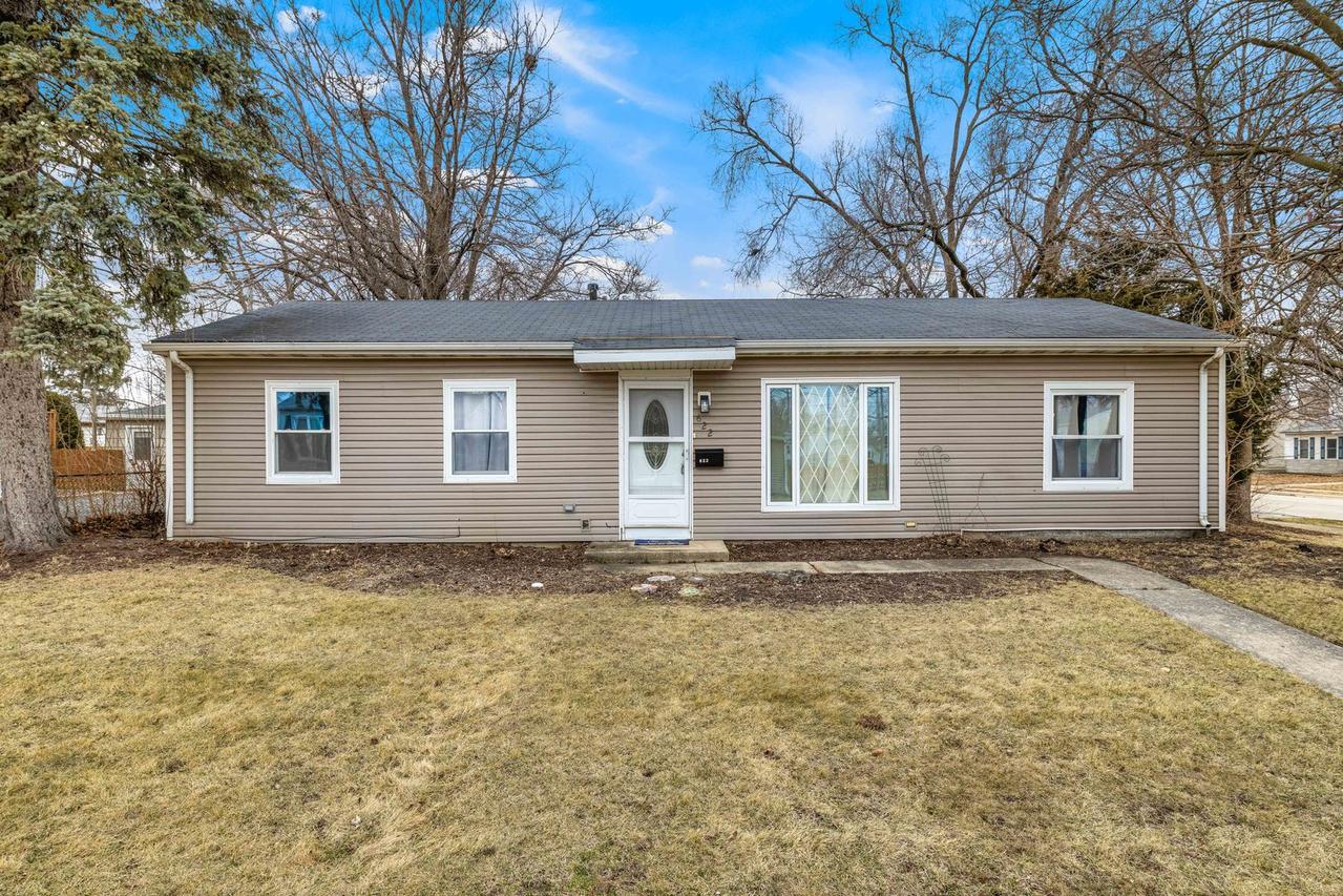 622 Murphy Dr., Romeoville, IL 60446