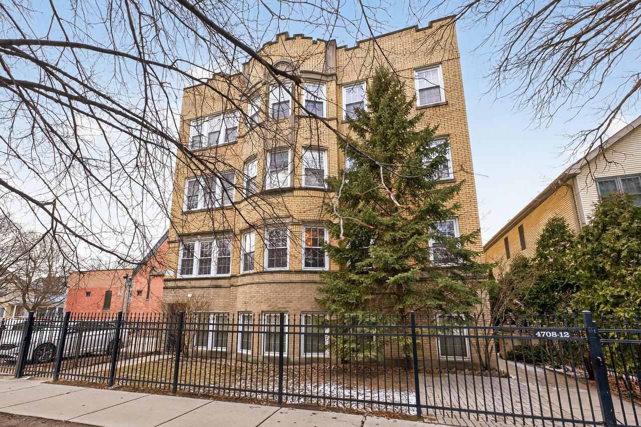 4708 N Wolcott Ave. #1E, Chicago, IL 60640