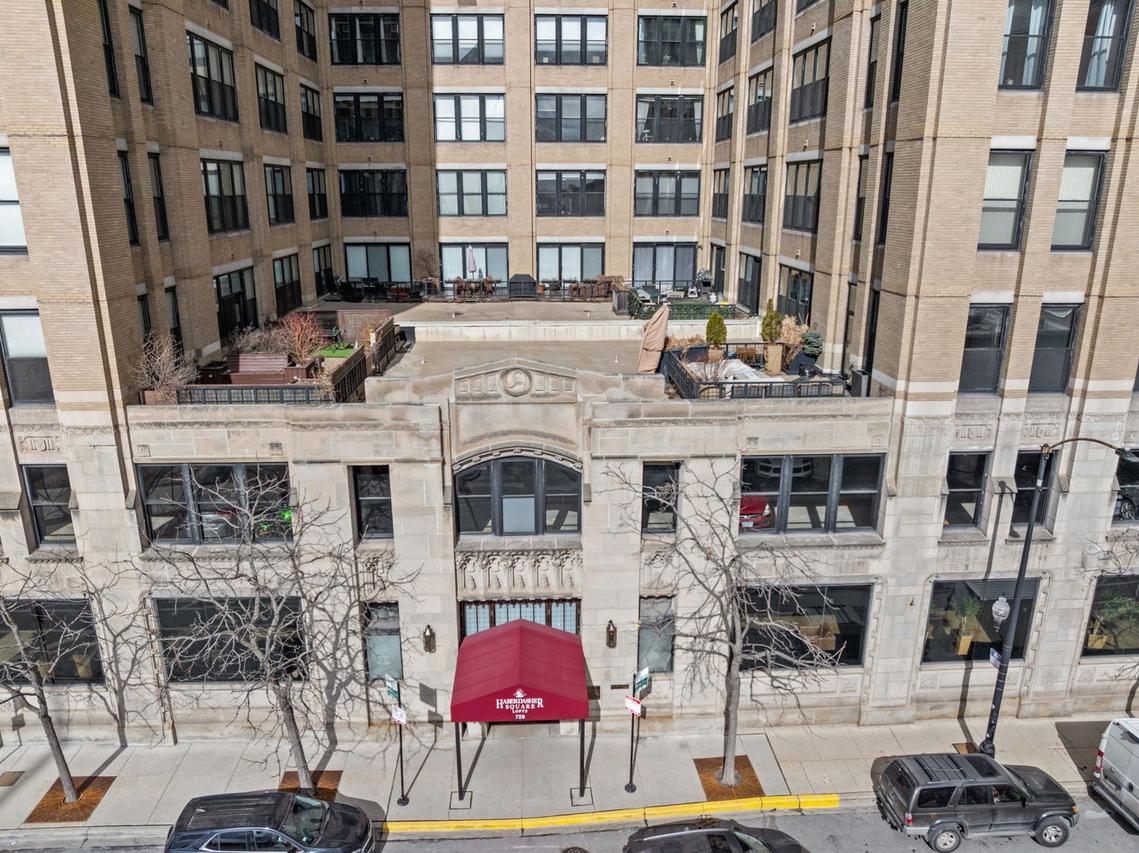 728 W Jackson Blvd. #701, Chicago, IL 60661