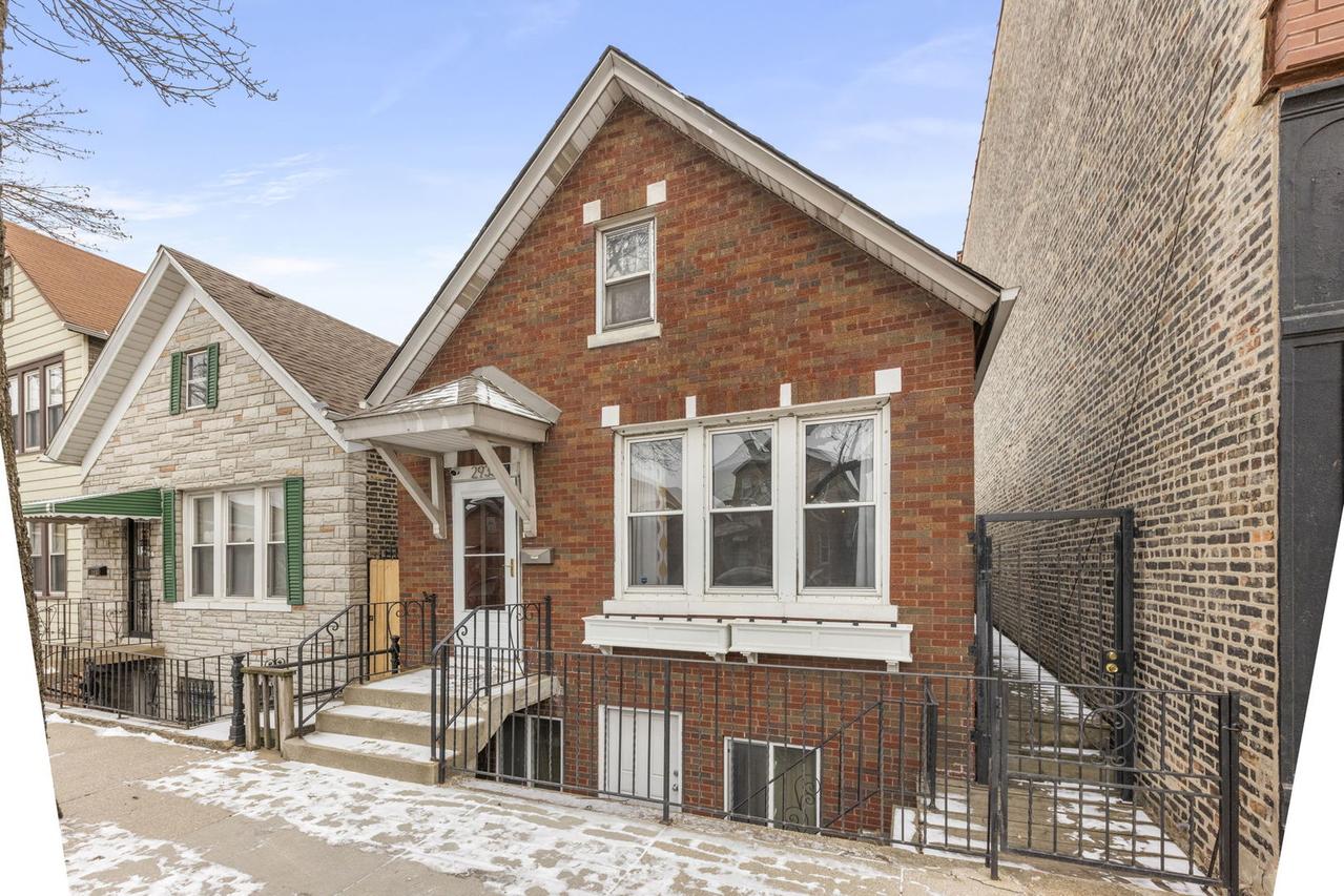 2933 S Throop St., Chicago, IL 60608