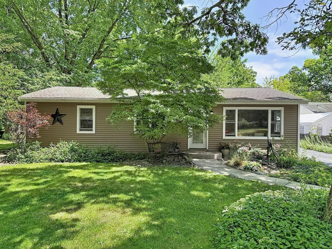 6506 Blaine Pl., Spring Grove, IL 60081