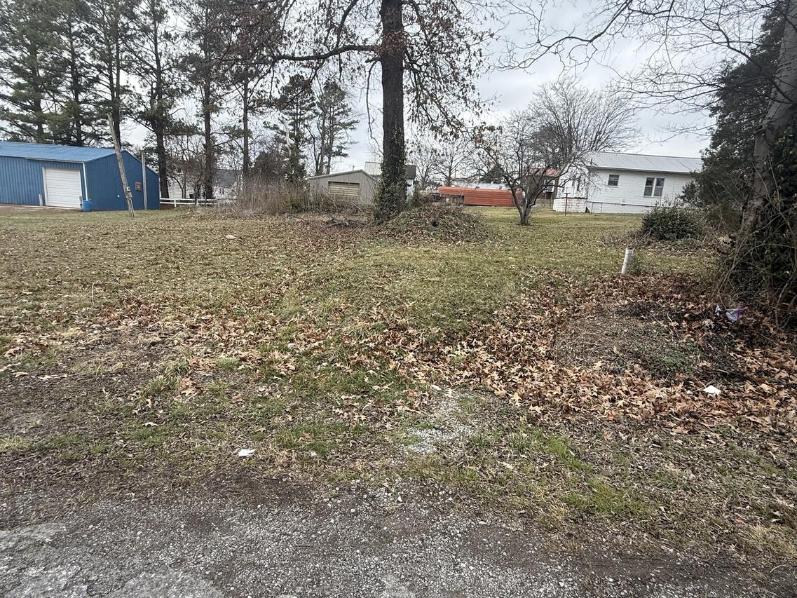 201 W Main St., Vienna, IL 62995