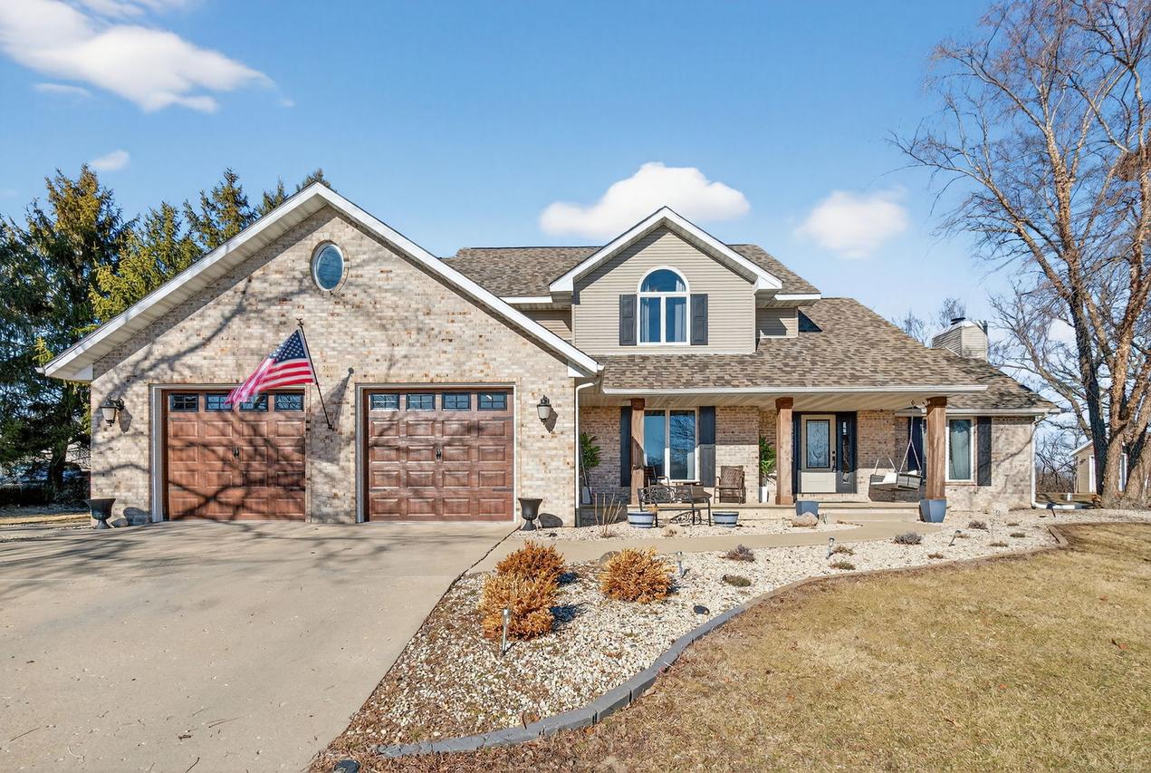 2880 Country Oak Ln., Morris, IL 60450