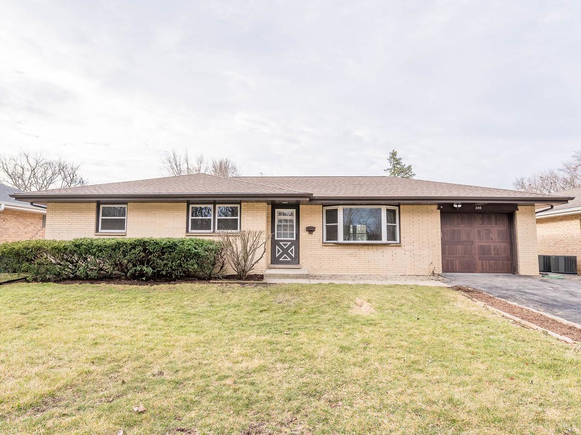 346 Mitchell Dr., Grayslake, IL 60030