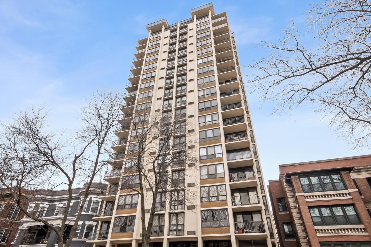 5471 S Hyde Park Blvd. #10A, Chicago, IL 60615