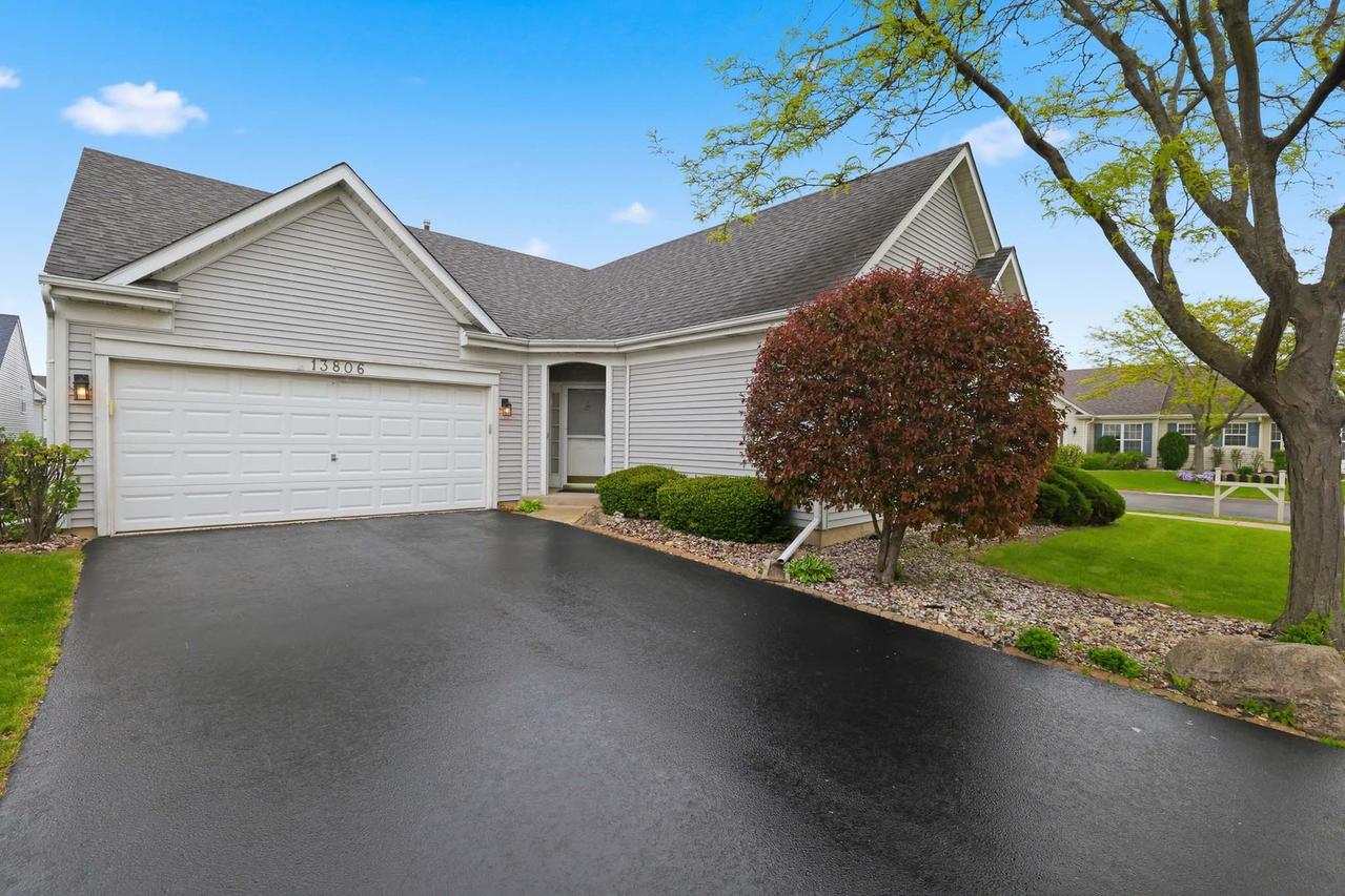 13806 S Hickory Ln., Plainfield, IL 60544