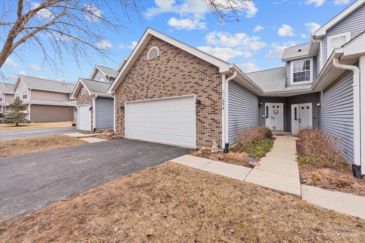 1354 Essex St., Algonquin, IL 60102