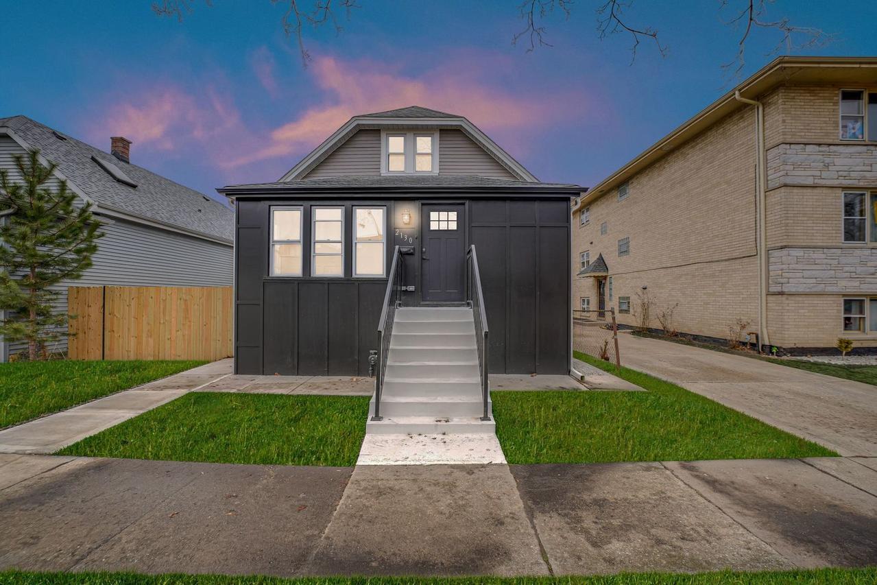 2130 N 74th Ct., Elmwood Park, IL 60707