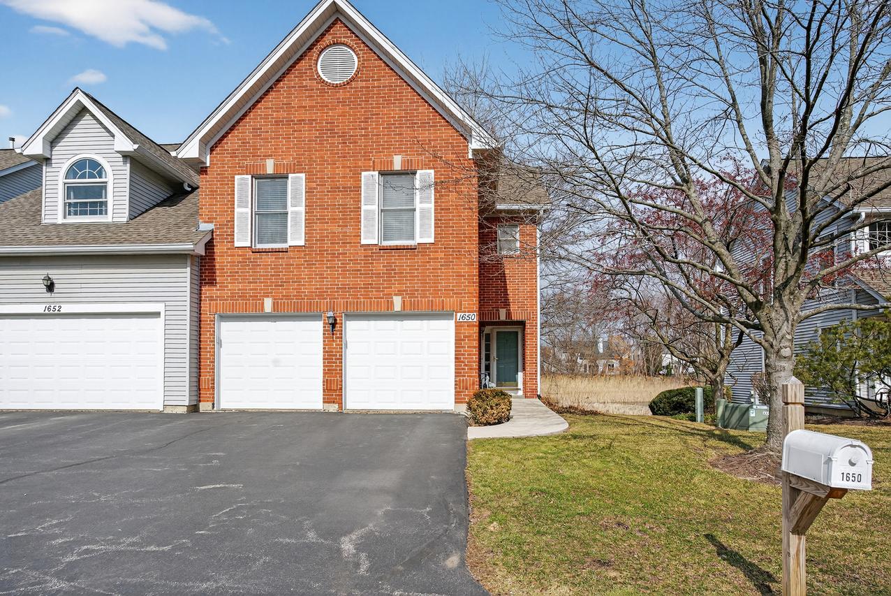 1650 W Ethans Glen Dr., Palatine, IL 60067