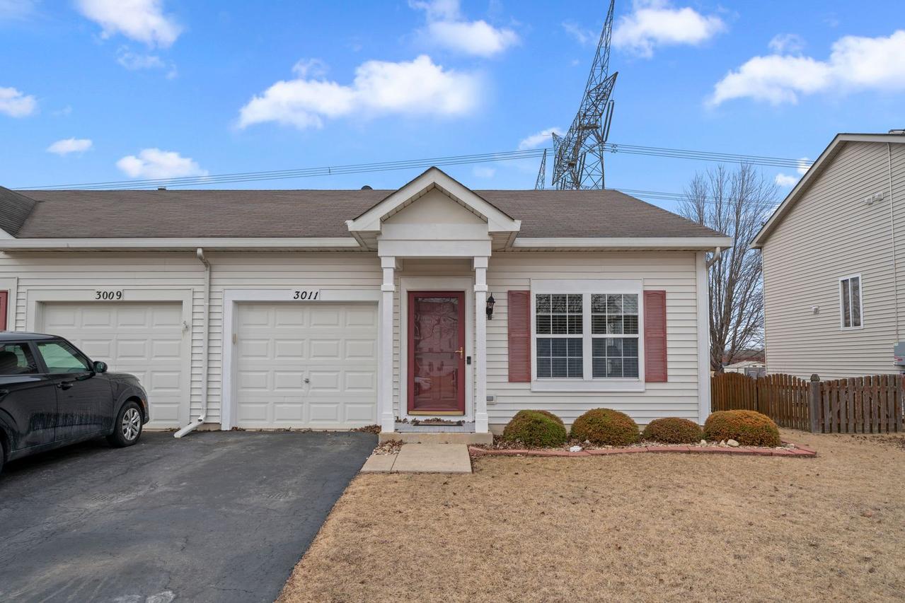 3011 Hoffman St., Plano, IL 60545