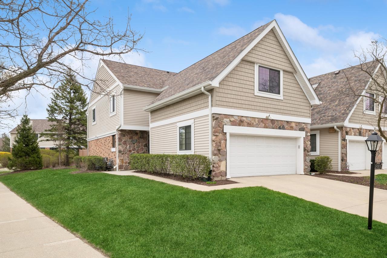 [Address Hidden by Seller], Northbrook, IL 60062