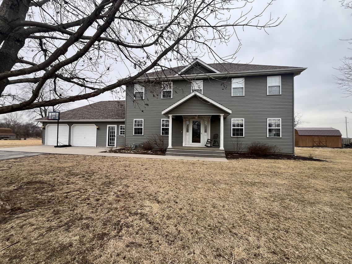 1117 Franklin St., New Windsor, IL 61465