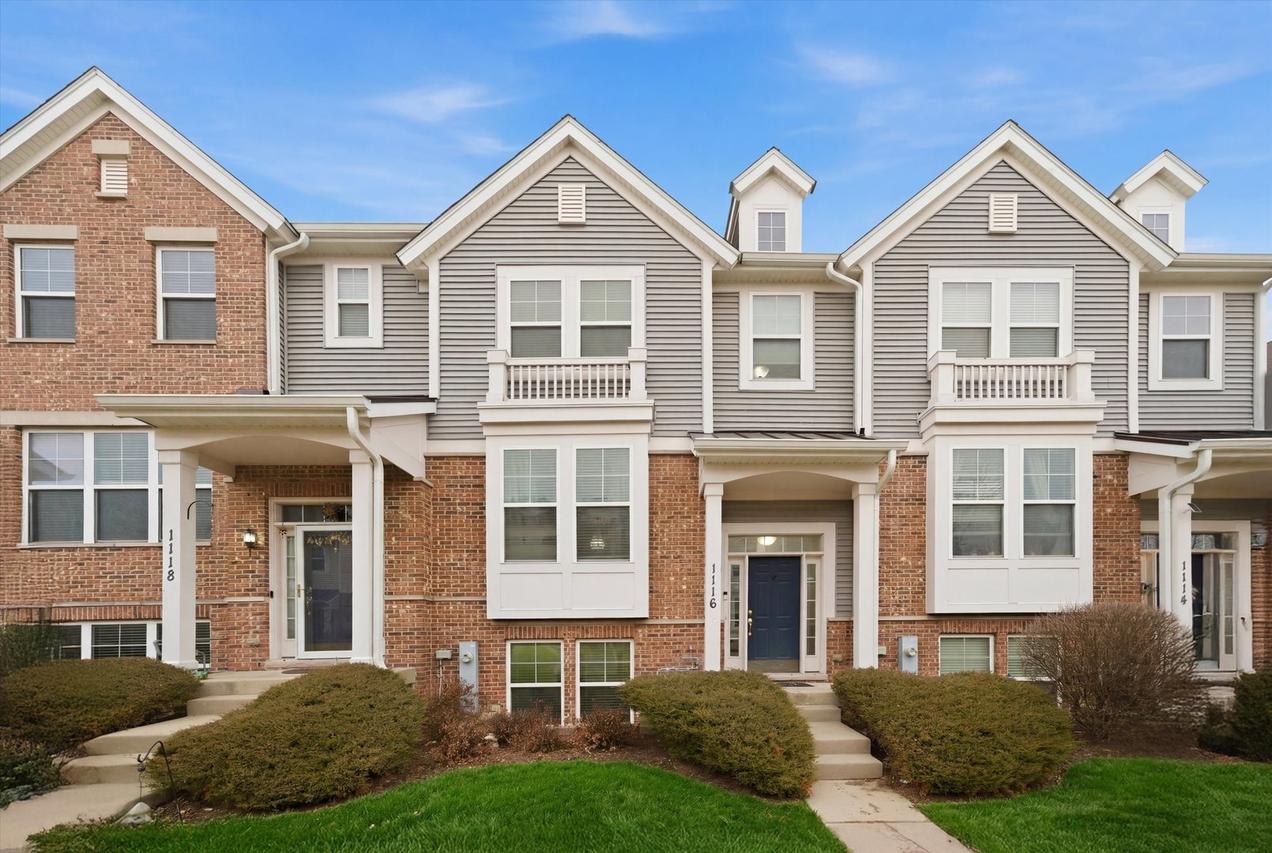 1116 Tuscany Dr., Streamwood, IL 60107