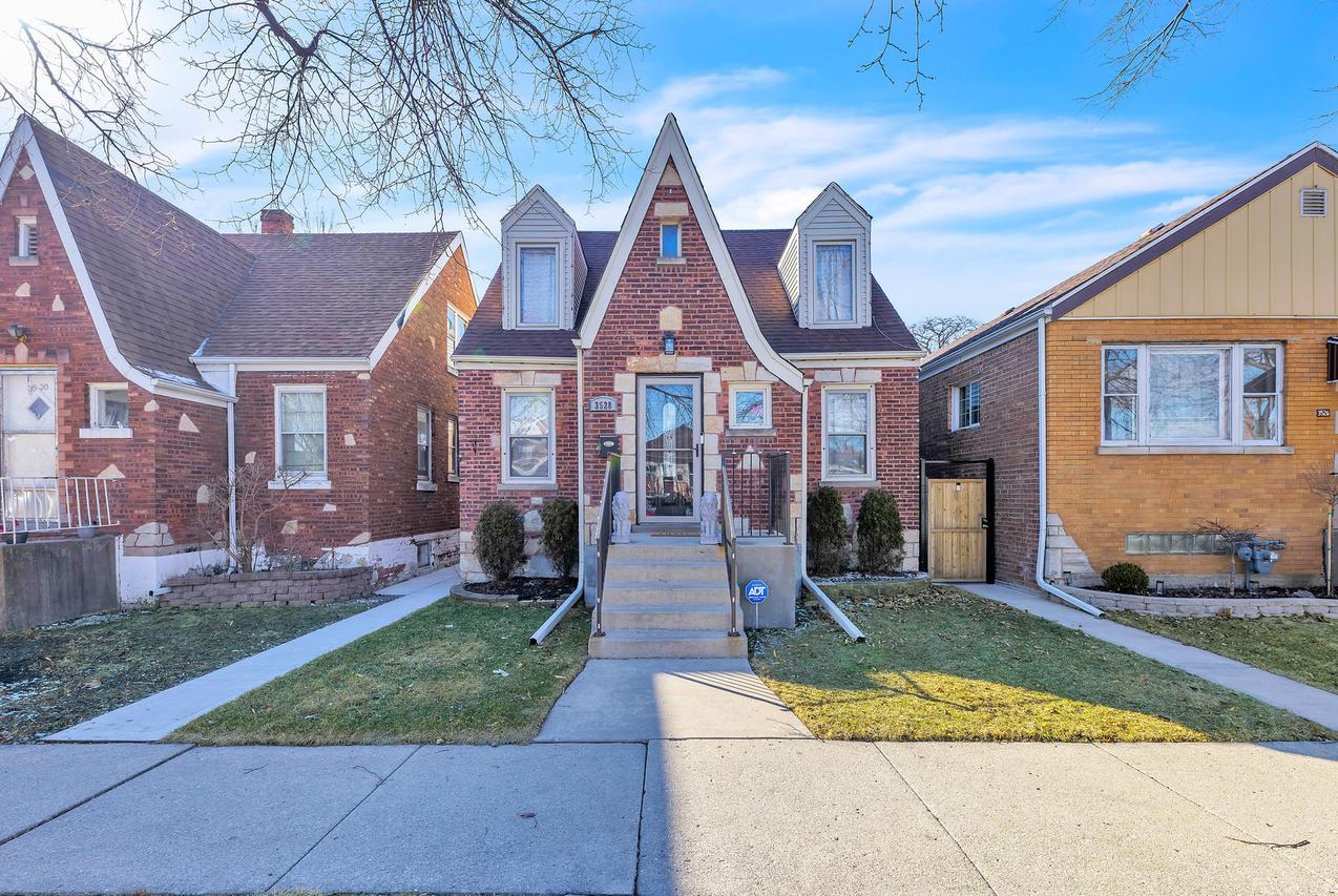 3528 S 52nd Ct., Cicero, IL 60804