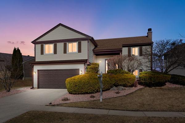 203 Albert Dr., Vernon Hills, IL 60061