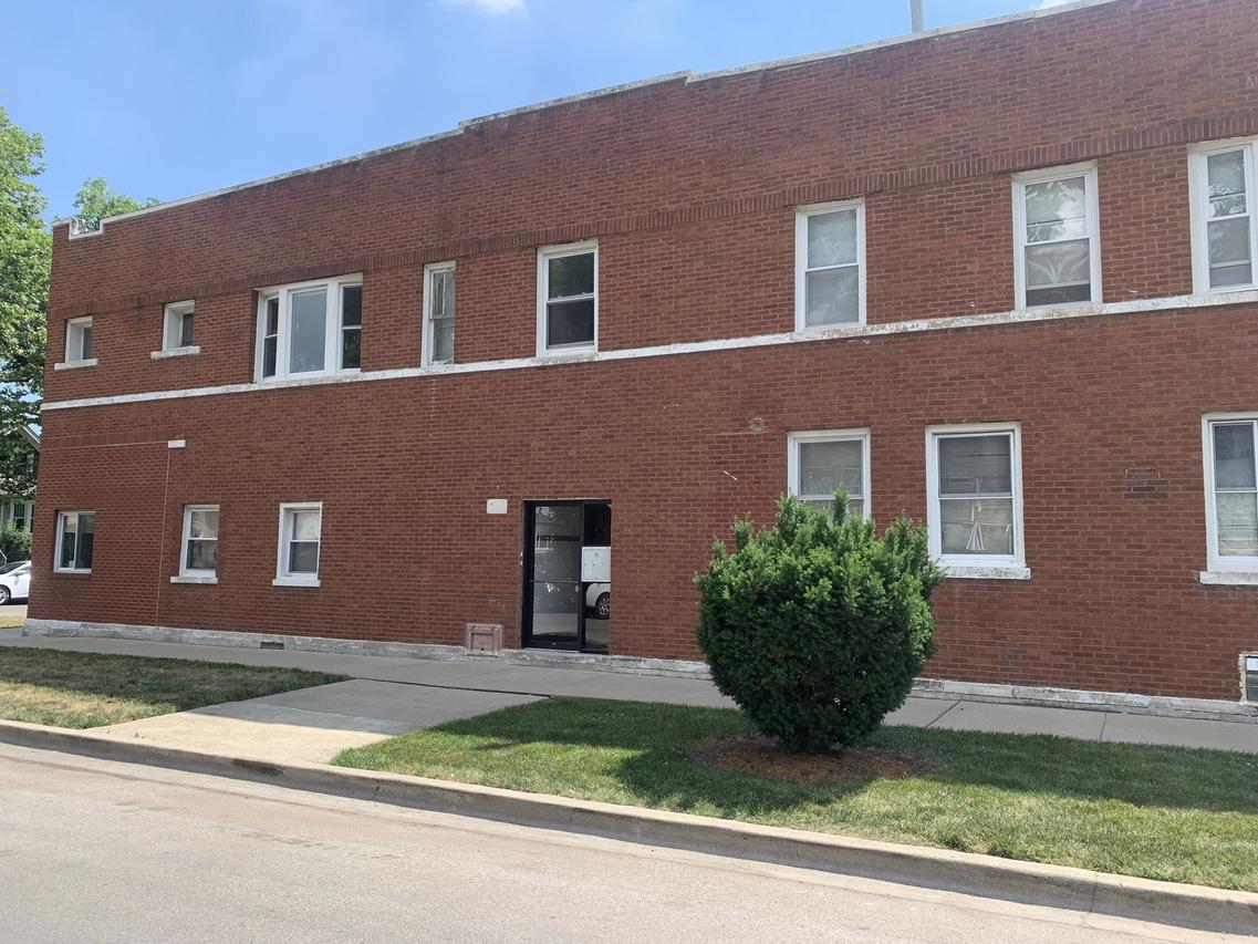 3823 N Lavergne Ave., Chicago, IL 60641