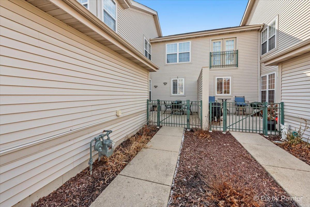 6421 Cherrywood Ct., Fox Lake, IL 60020