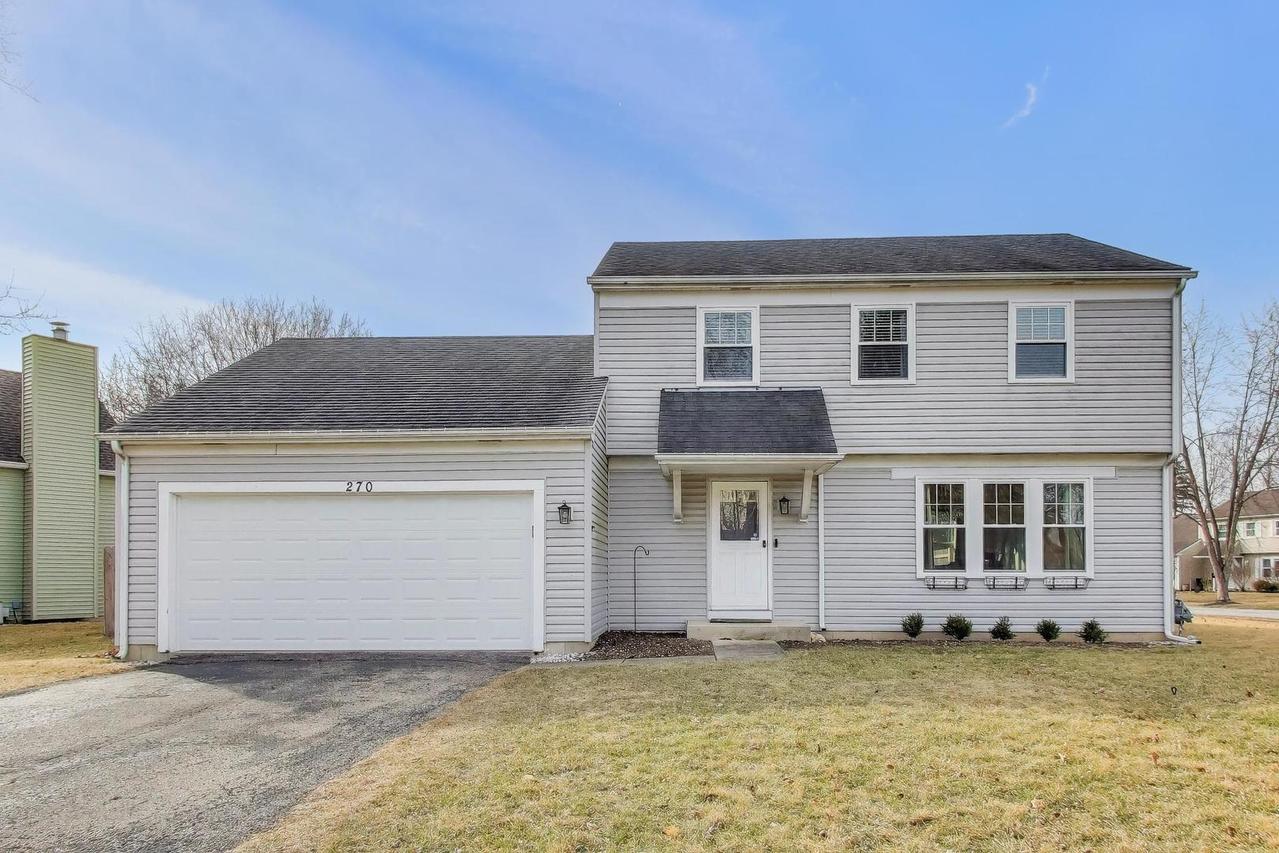 270 Pebblestone Rd., Naperville, IL 60565