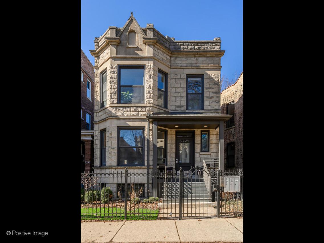 2724 N Troy St., Chicago, IL 60647
