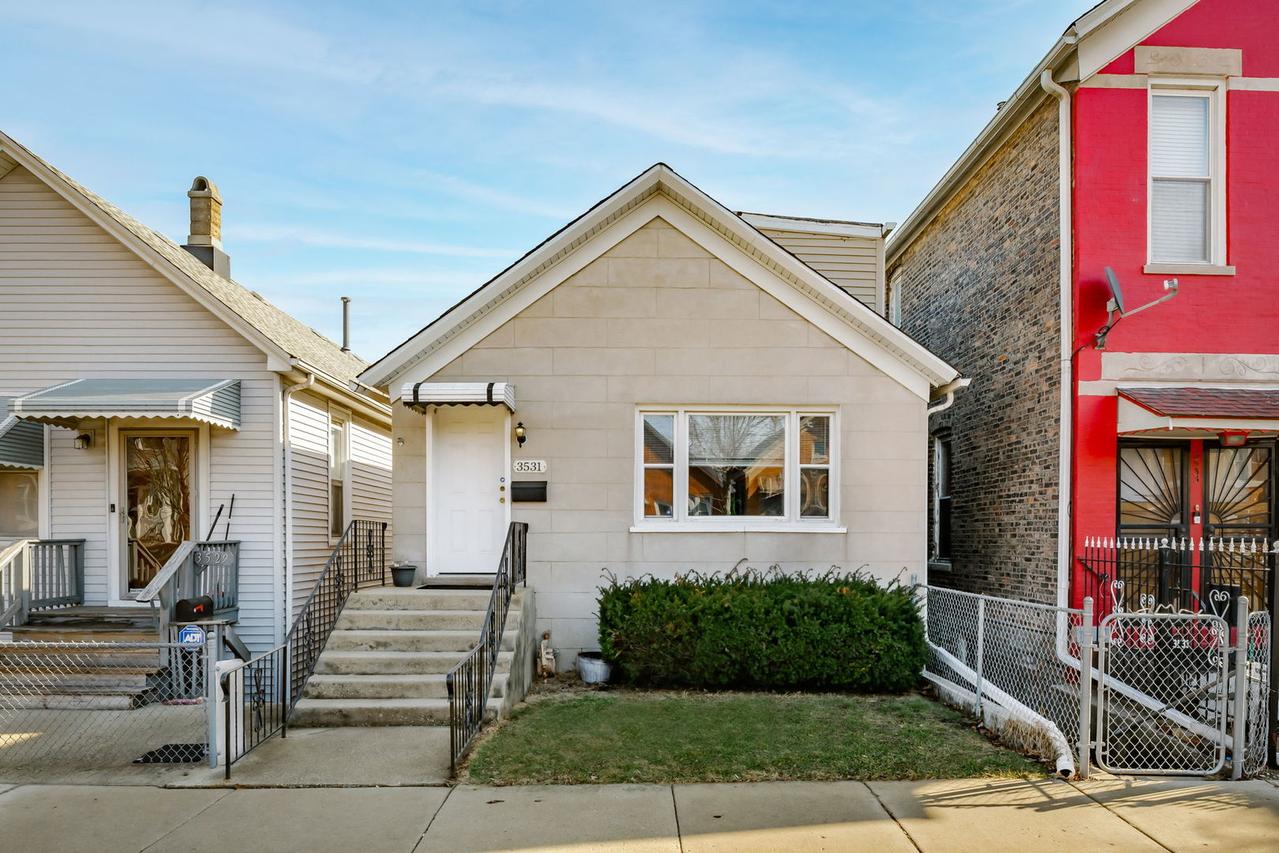 [Address Hidden by Seller], Chicago, IL 60609