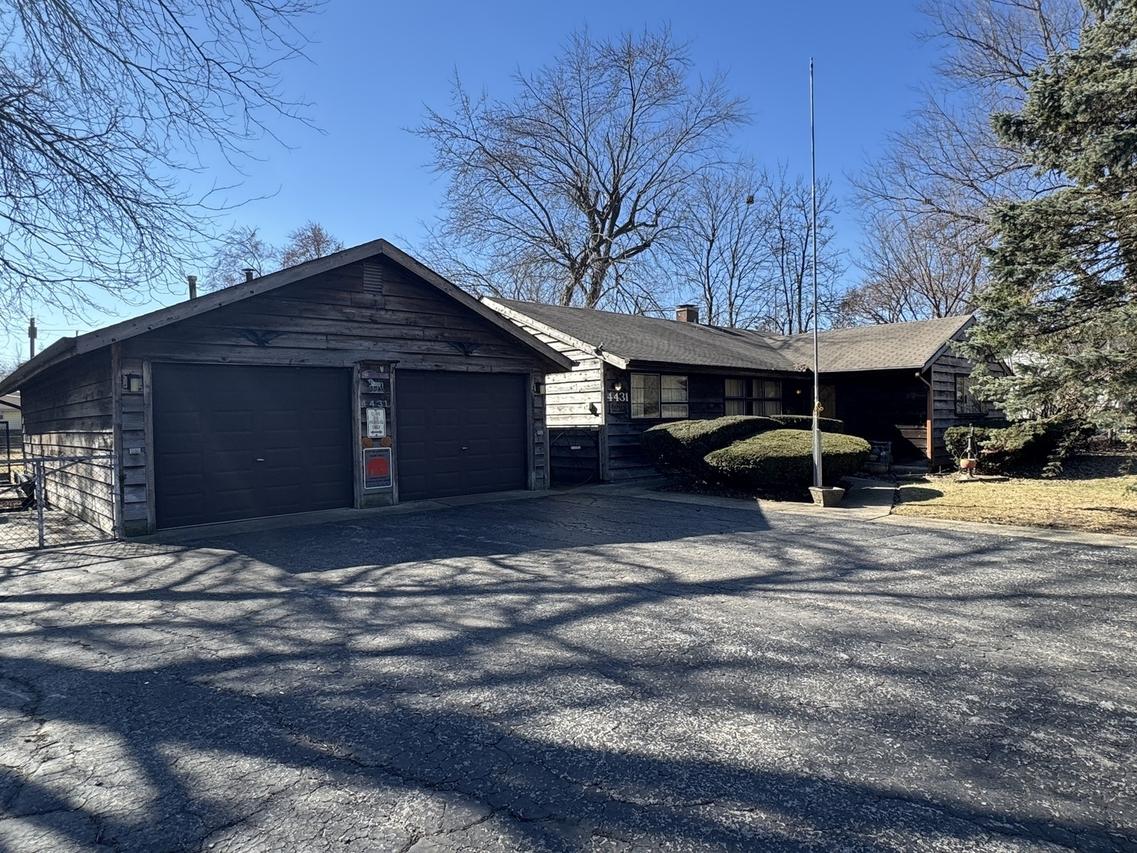 4431 182 Pl., Country Club Hills, IL 60478