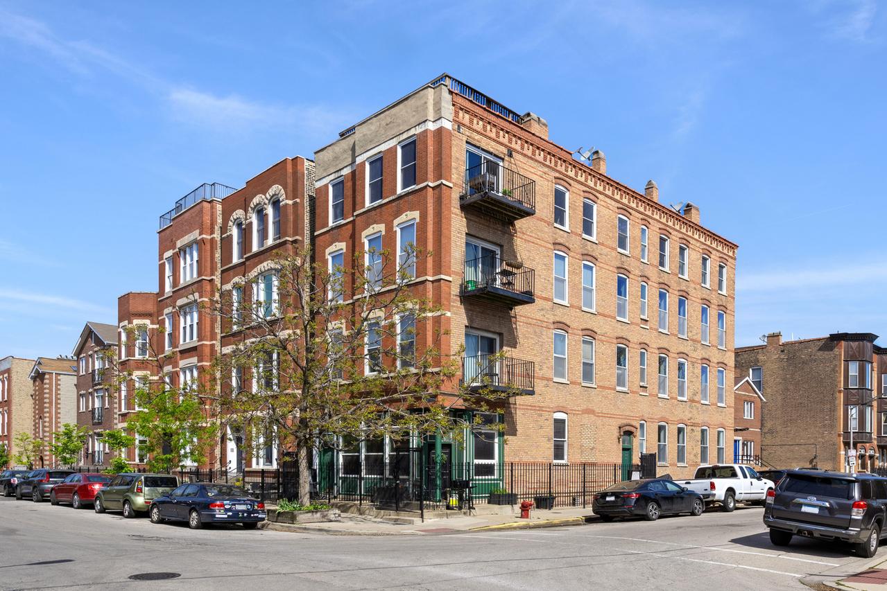 1322 W Huron St. #4N, Chicago, IL 60642